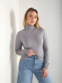 Camisola malha fina com gola alta