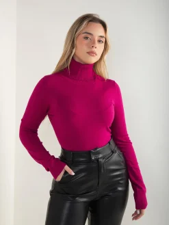 Camisola malha fina com gola alta