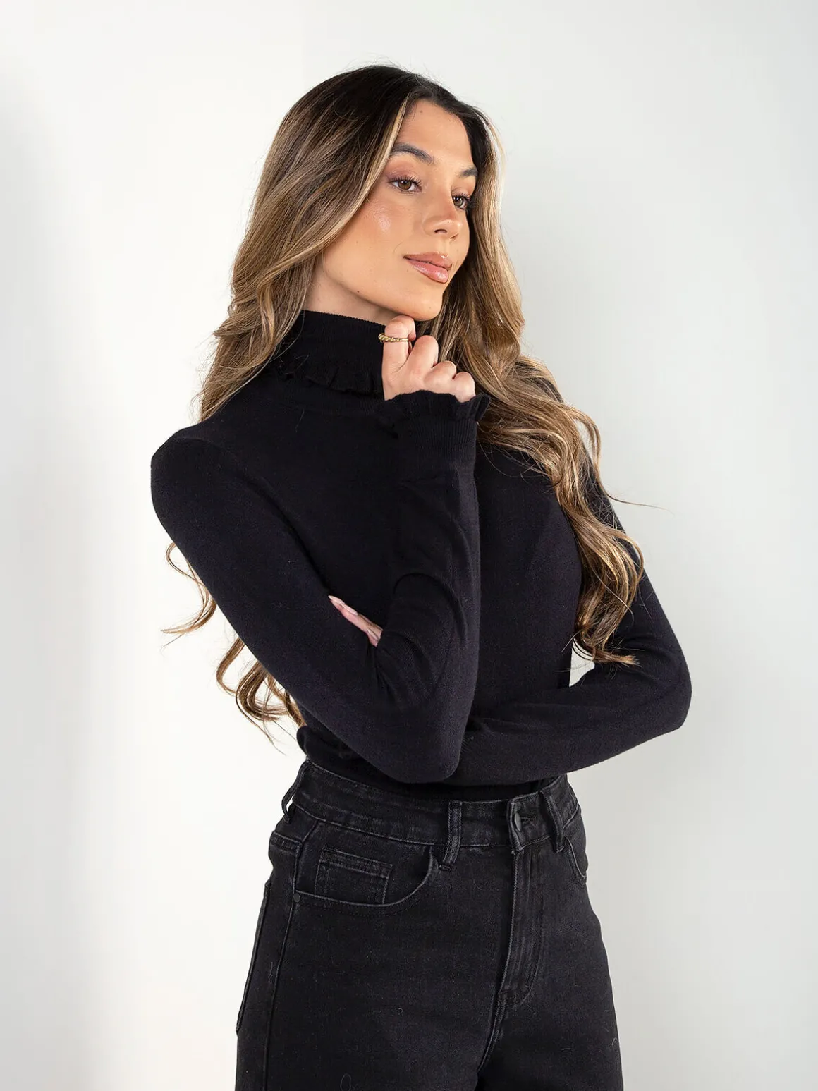 Camisola malha gola alta com folho