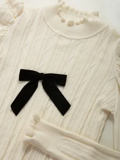 Camisola malha perfurada com laço