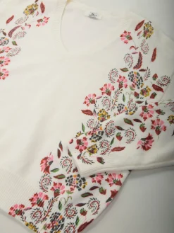 Camisola malha pérola com padrão floral