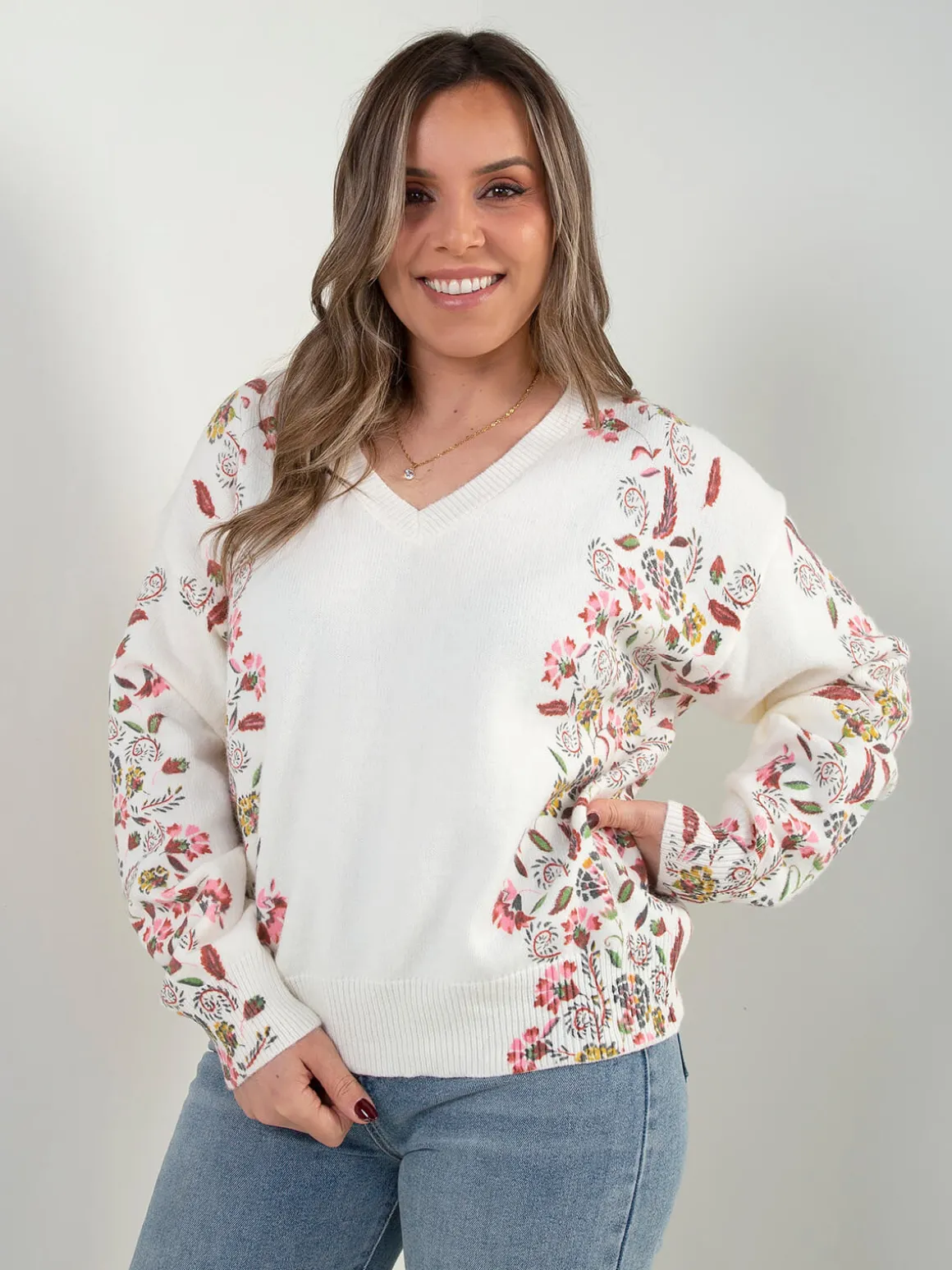 Camisola malha pérola com padrão floral