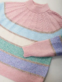 Camisola malha às riscas com gola perkins