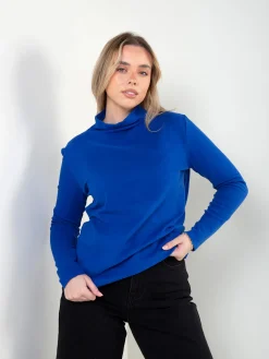 Camisola polar fina com gola alta