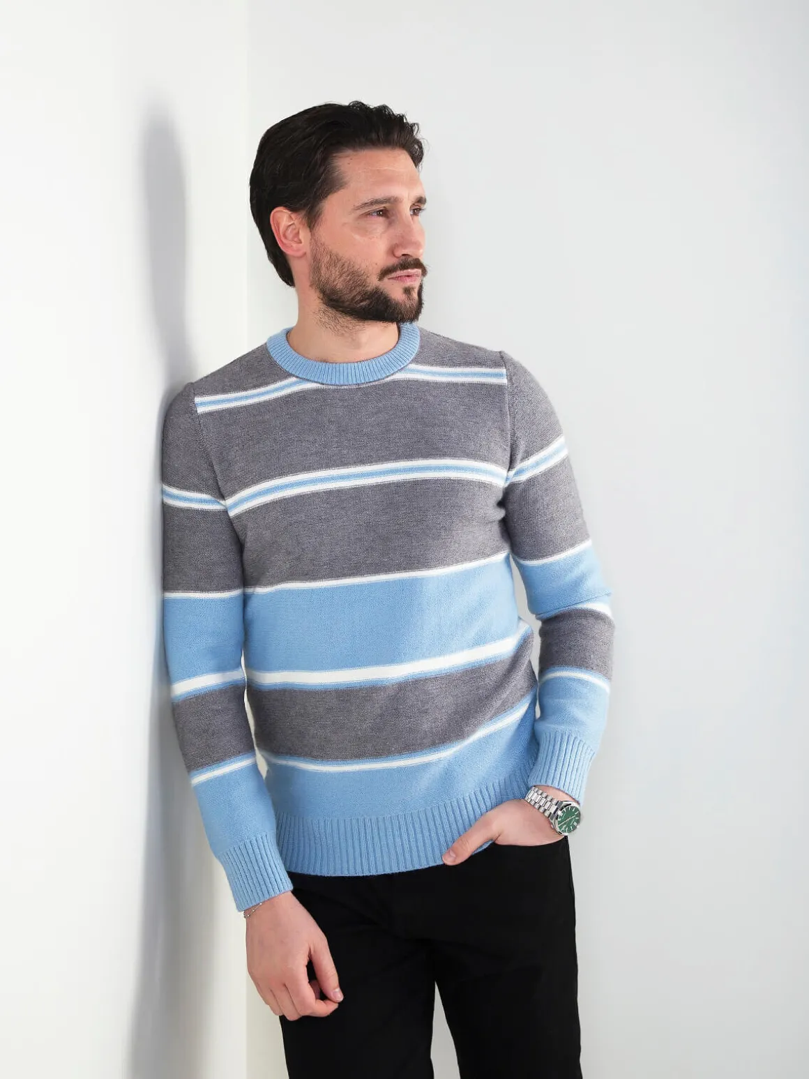 Camisola às riscas mistura viscose