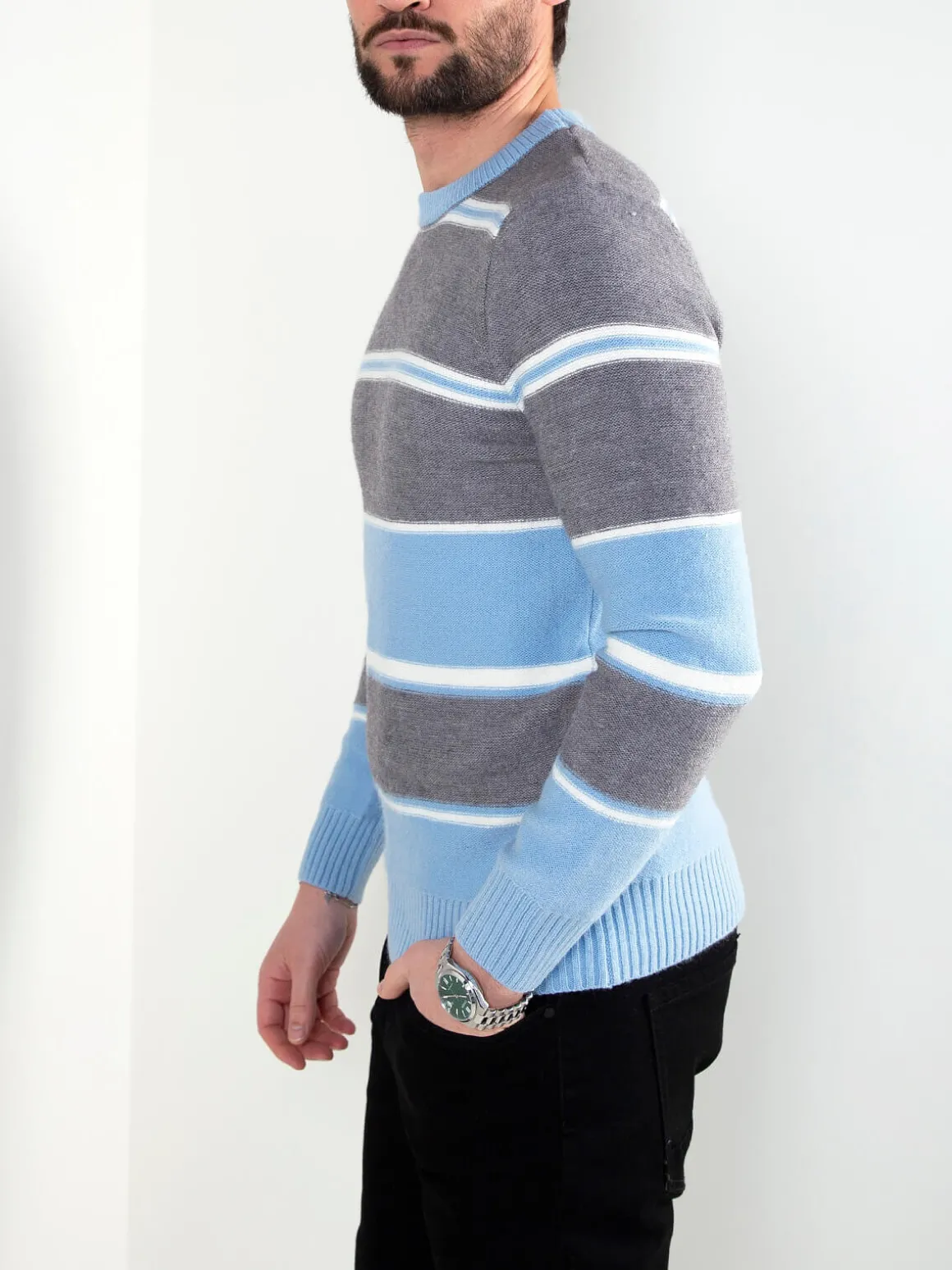 Camisola às riscas mistura viscose