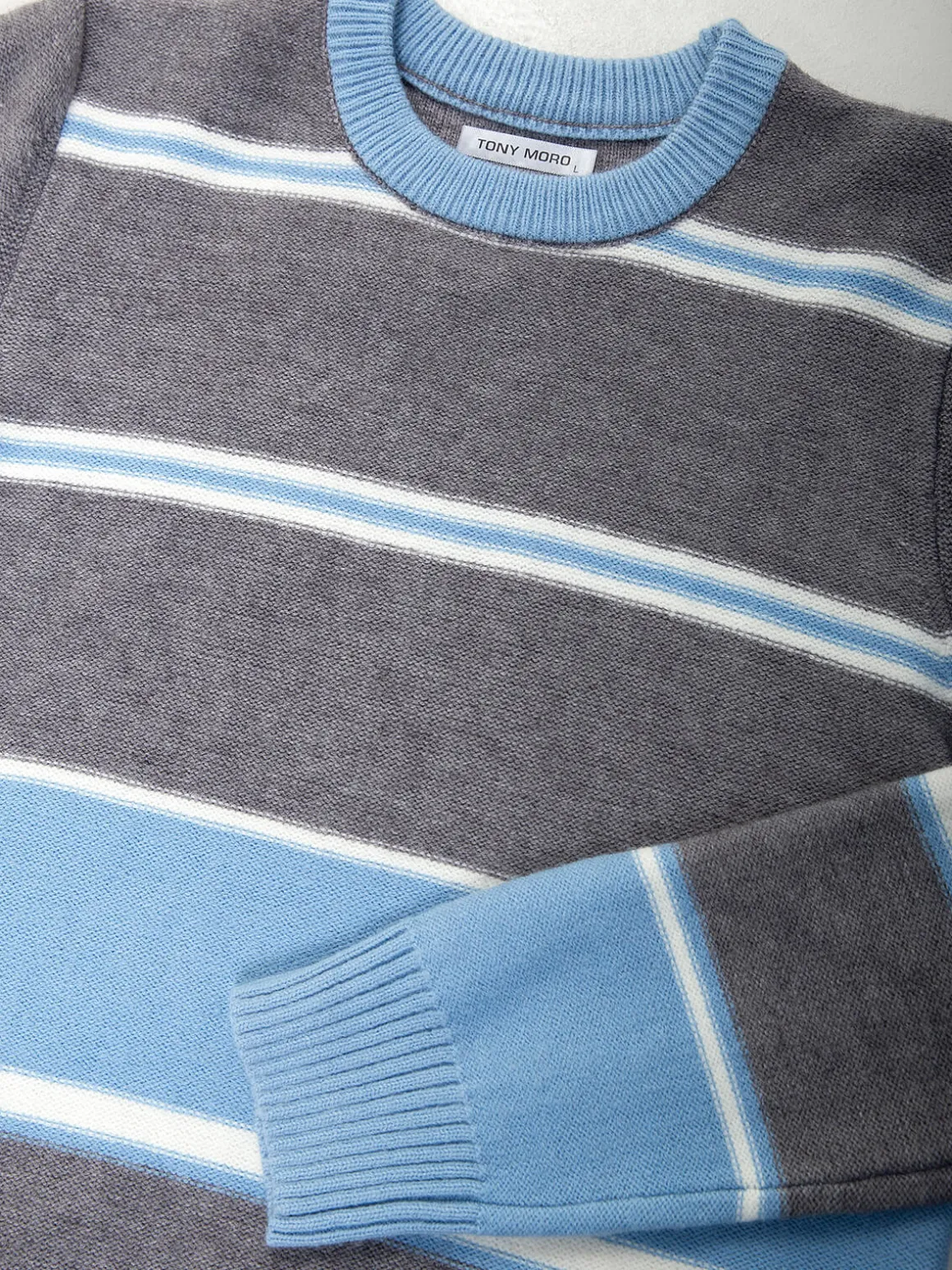 Camisola às riscas mistura viscose