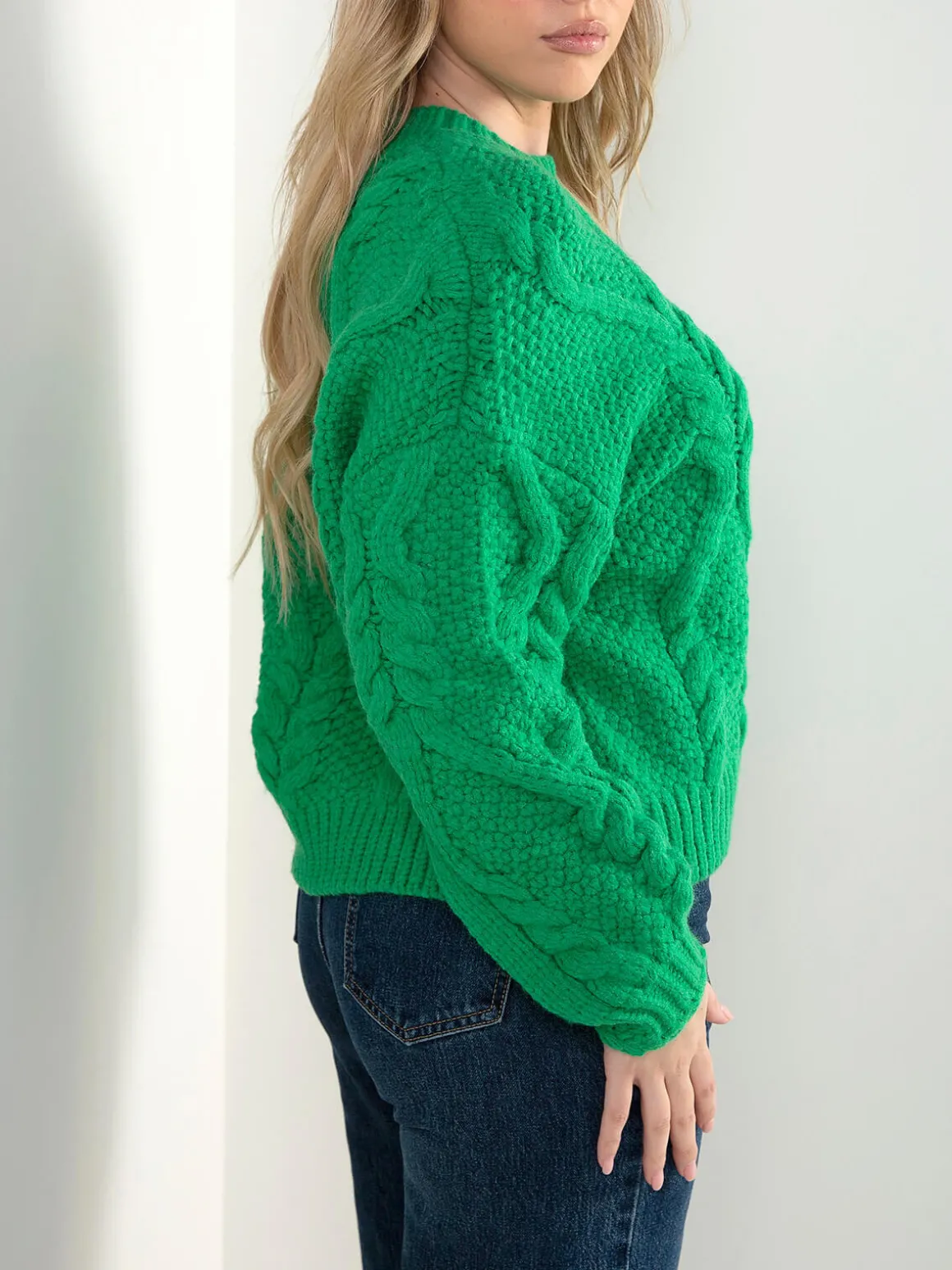 Camisola verde malha entrançada
