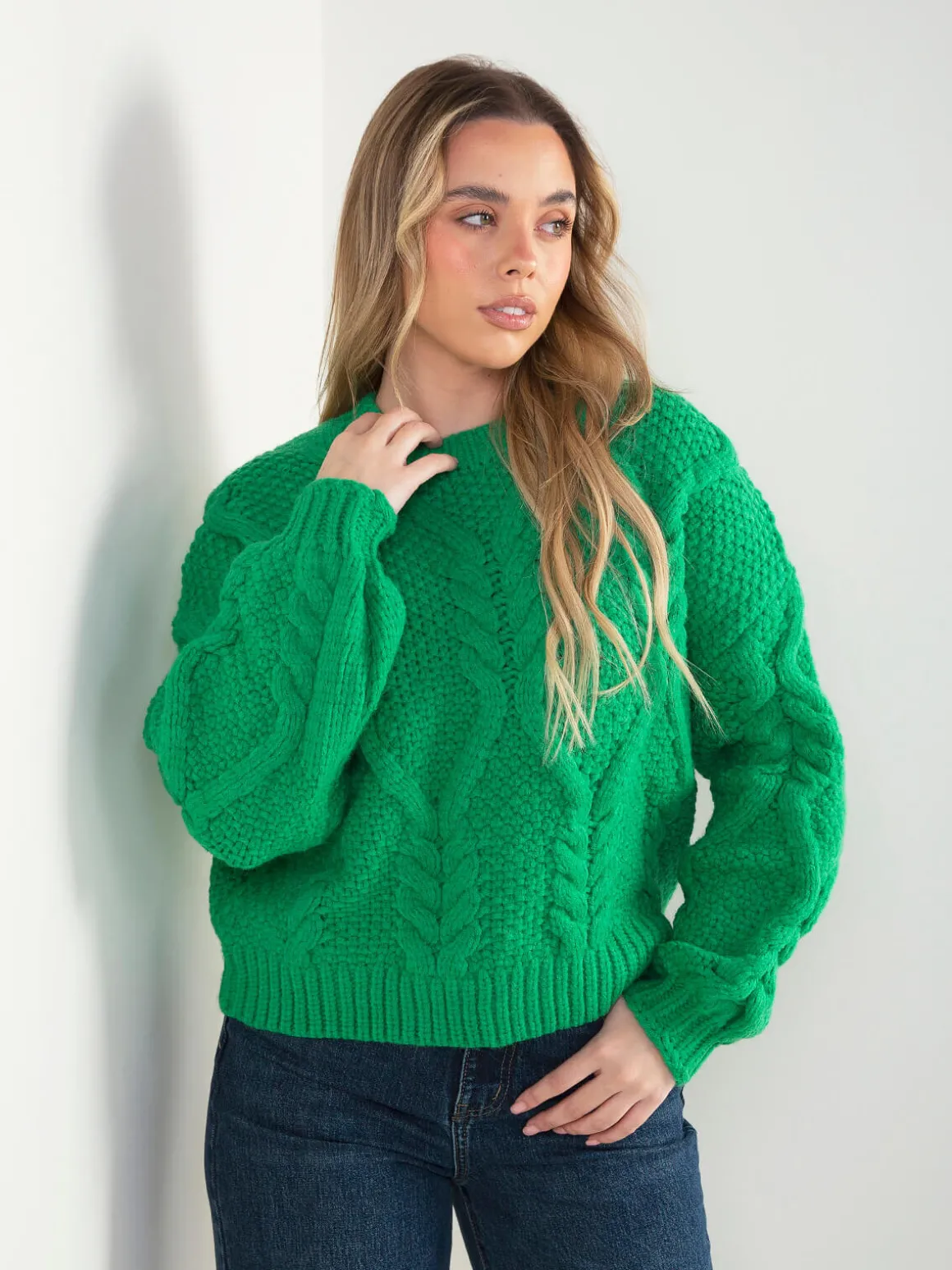 Camisola verde malha entrançada