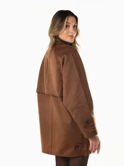 Casaco comprido efeito camurça