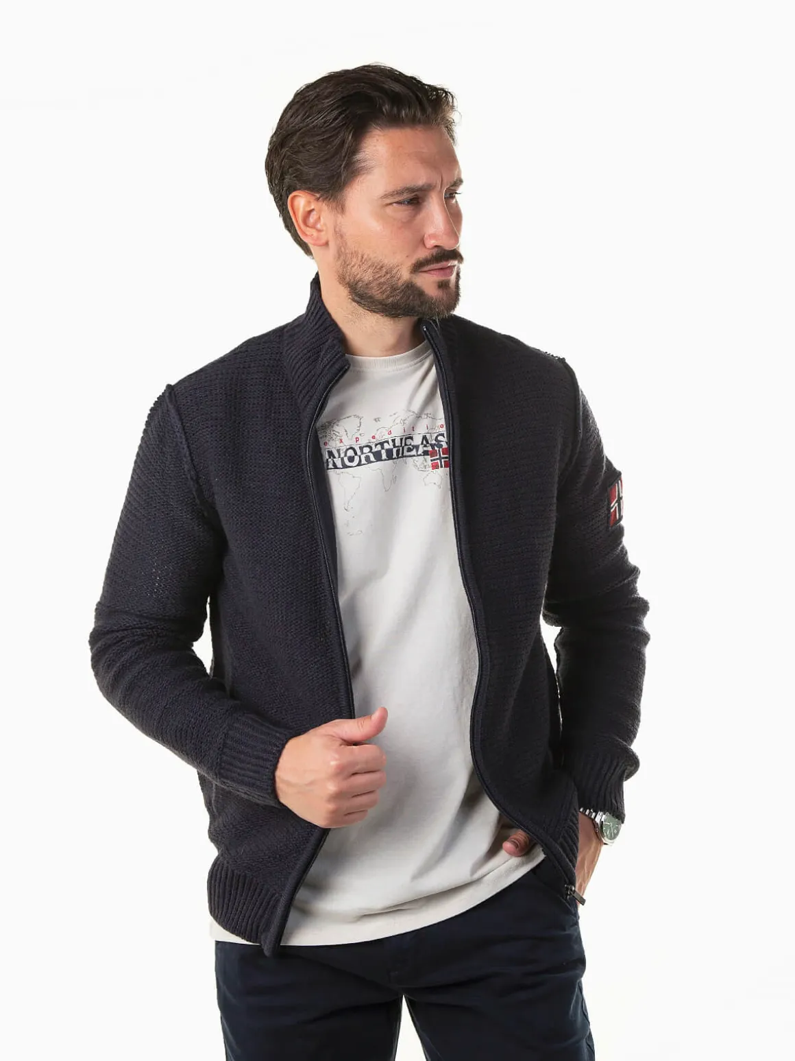 Casaco de malha com gola subida