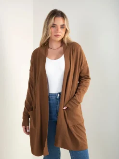 Casaco de malha estruturada com bolsos