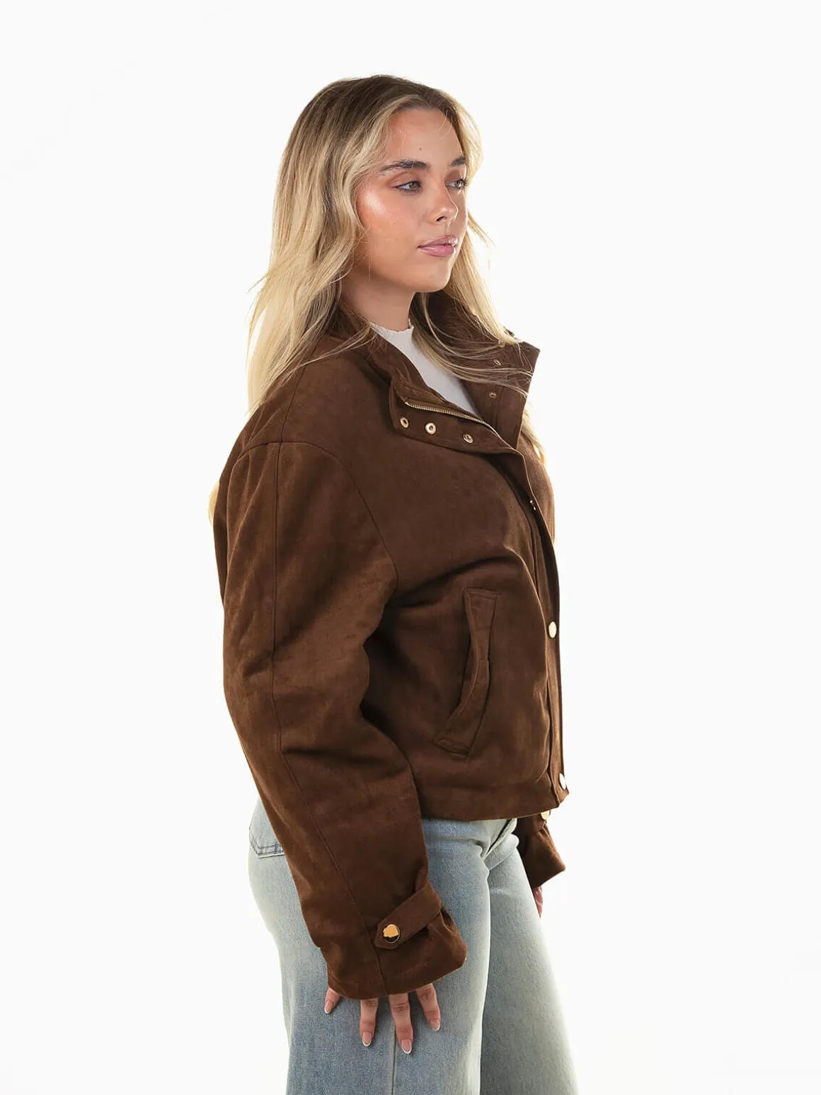 Casaco efeito camurça gola subida