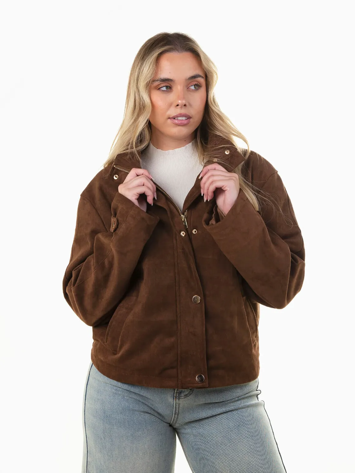 Casaco efeito camurça gola subida