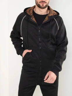 Casaco hoodie preto com interior estampado