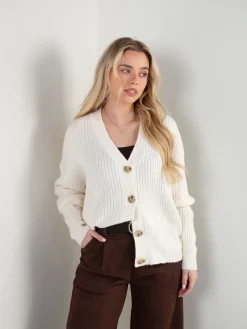 Casaco malha canelada decote V