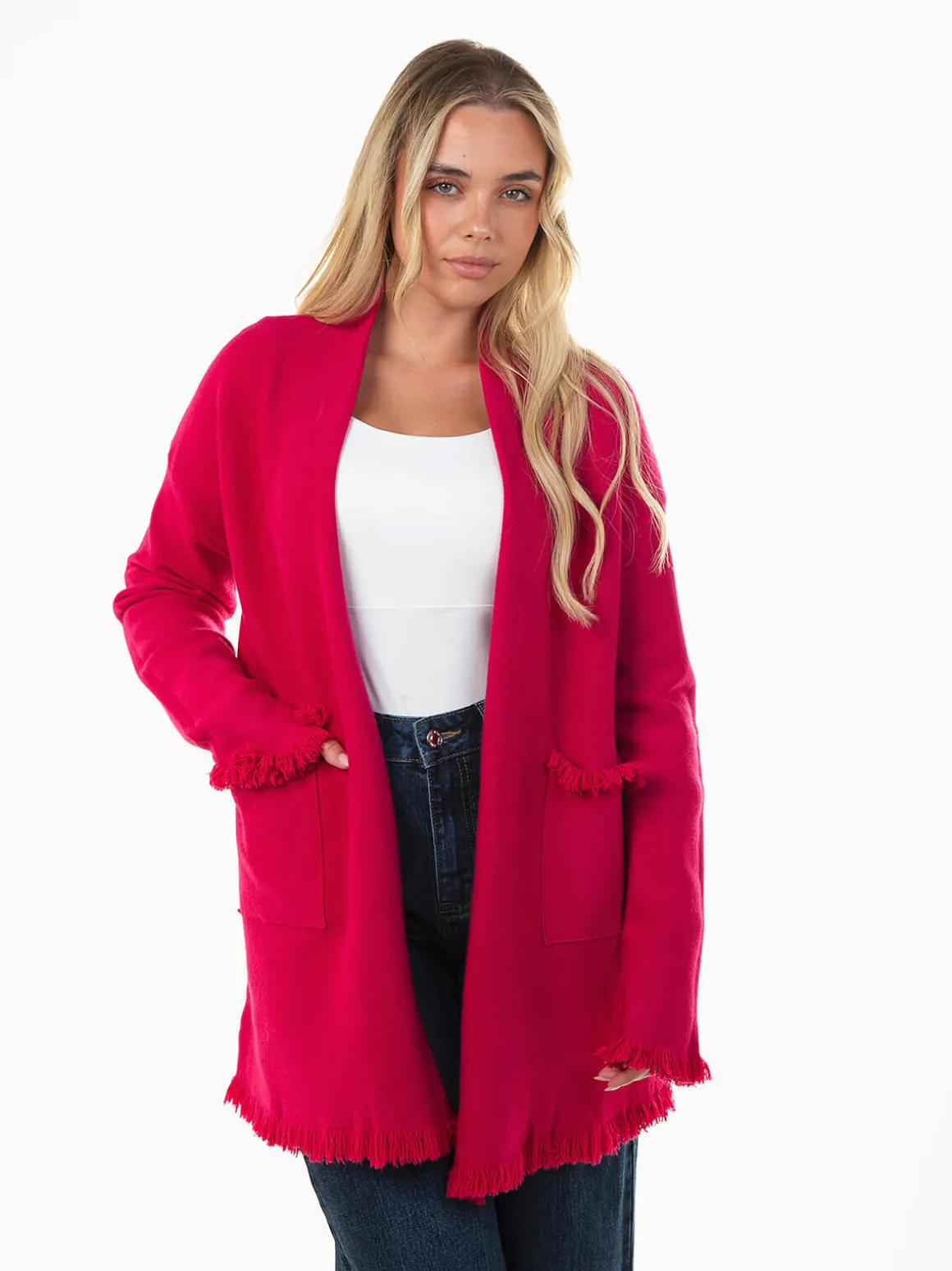 Casaco malha com acabamentos desfiados