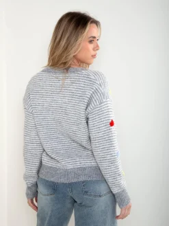 Casaco malha com botões e corações