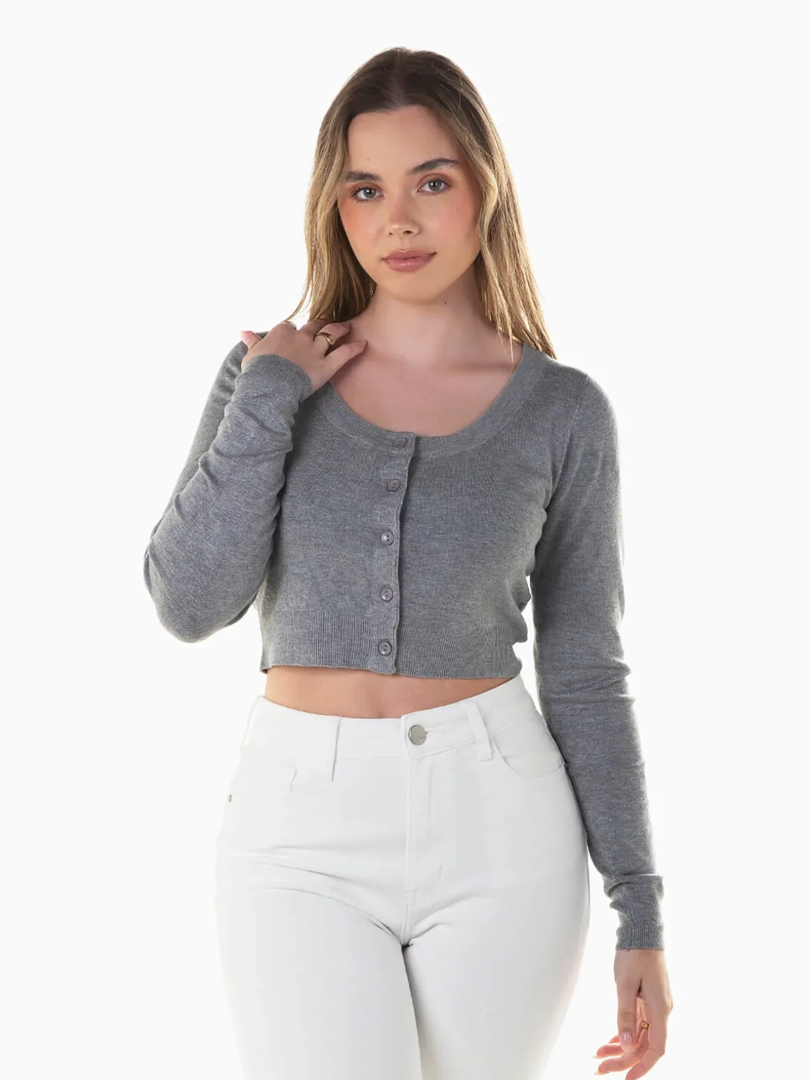 Casaco malha estilo bolero com botões