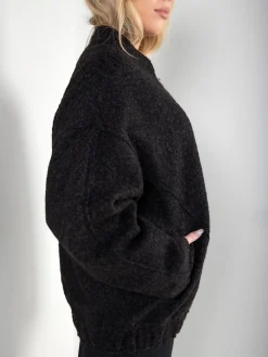 Casaco oversized efeito bouclé