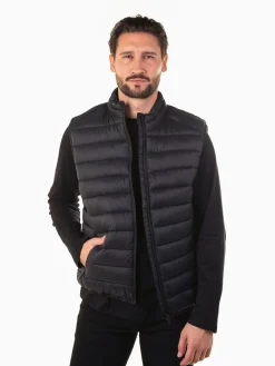 Colete acolchoado leve gola subida