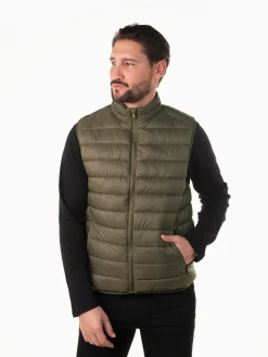 Colete acolchoado leve gola subida