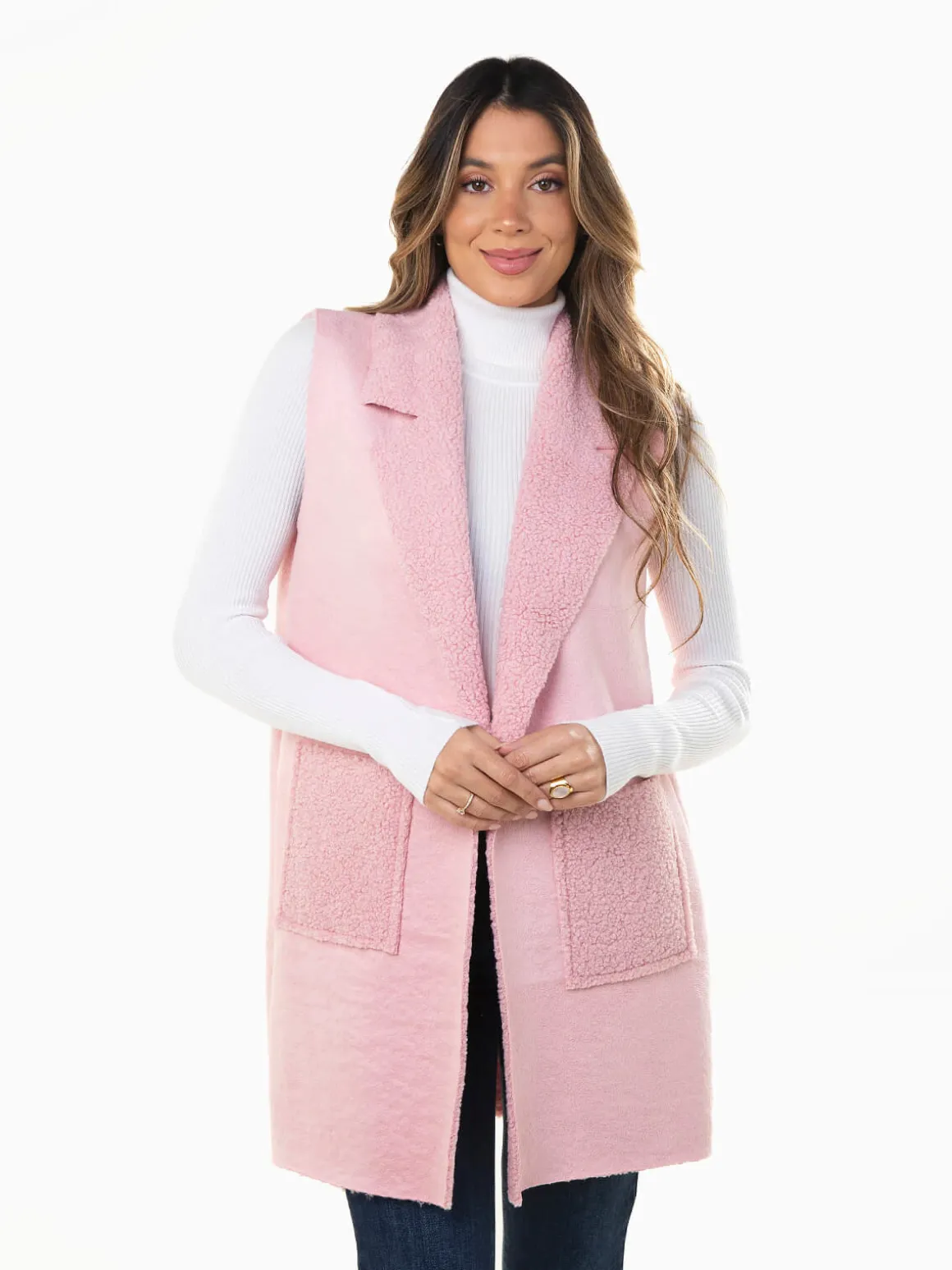 Colete efeito camurça com gola virada