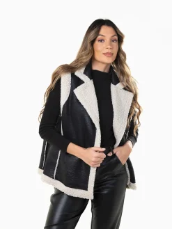 Colete efeito pele envelhecida com pelo