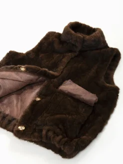 Colete efeito pelo com bolsos