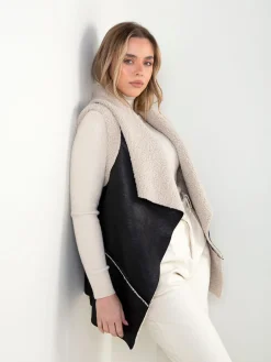 Colete efeito pelo encaracolado