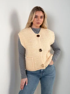 Colete malha com bolsos