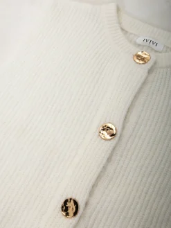 Colete malha pérola com botóes