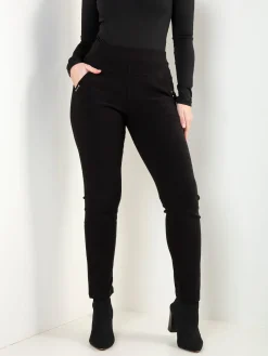 Leggings pretas cintura alta com bolsos