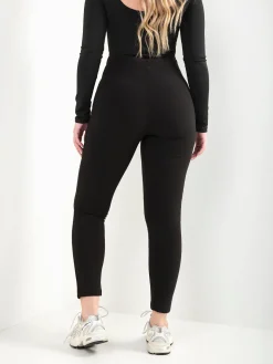 Leggings pretas térmicas de cintura alta