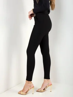 Leggings pretos aplicação dourada