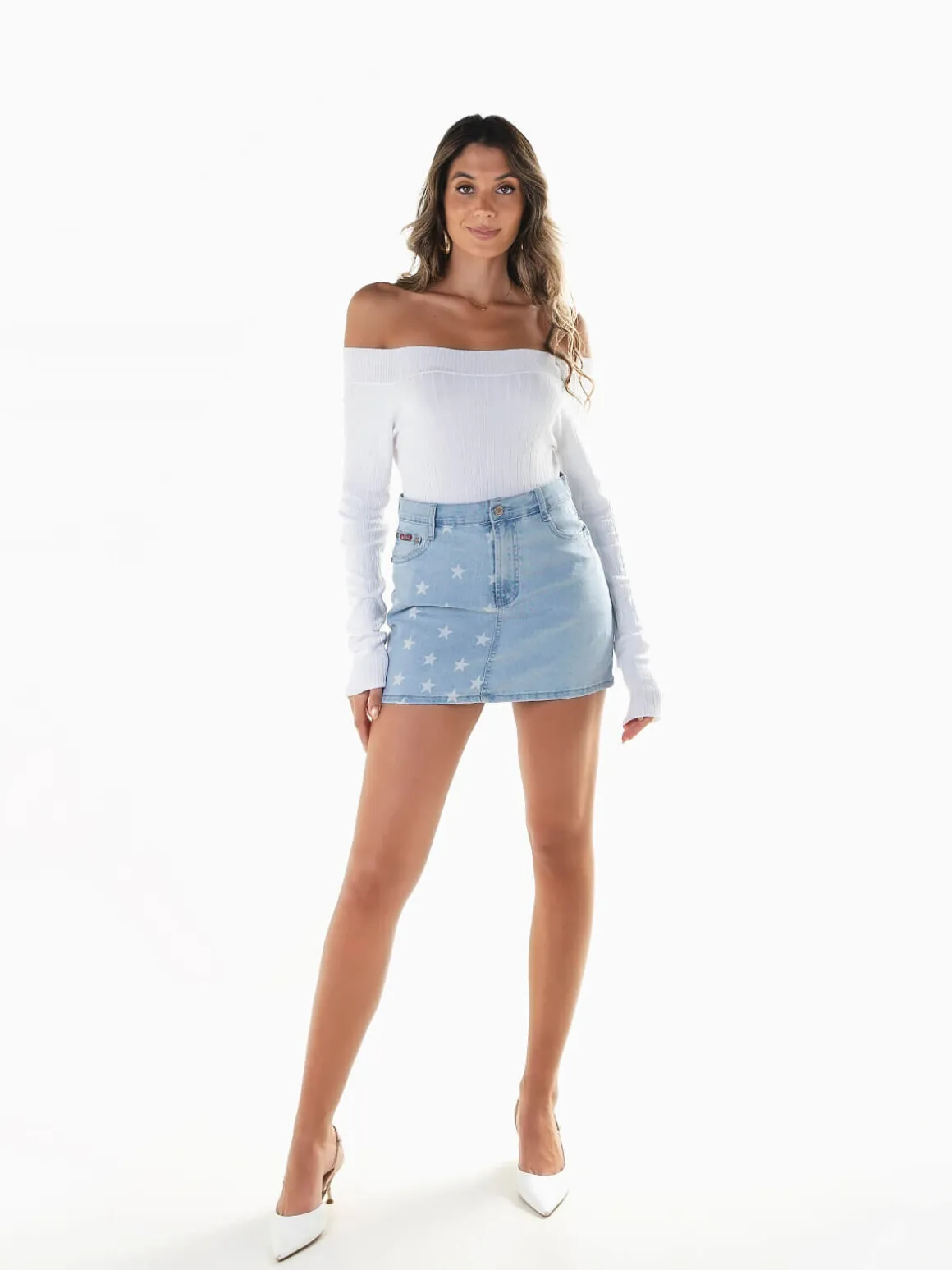 Minissaia ganga com estrelas