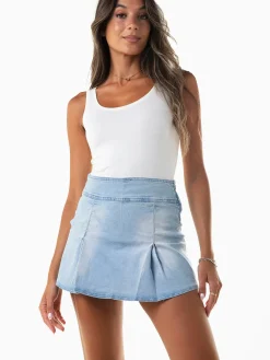 Minissaia ganga com pinças