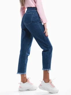 Mom jeans base desfiada