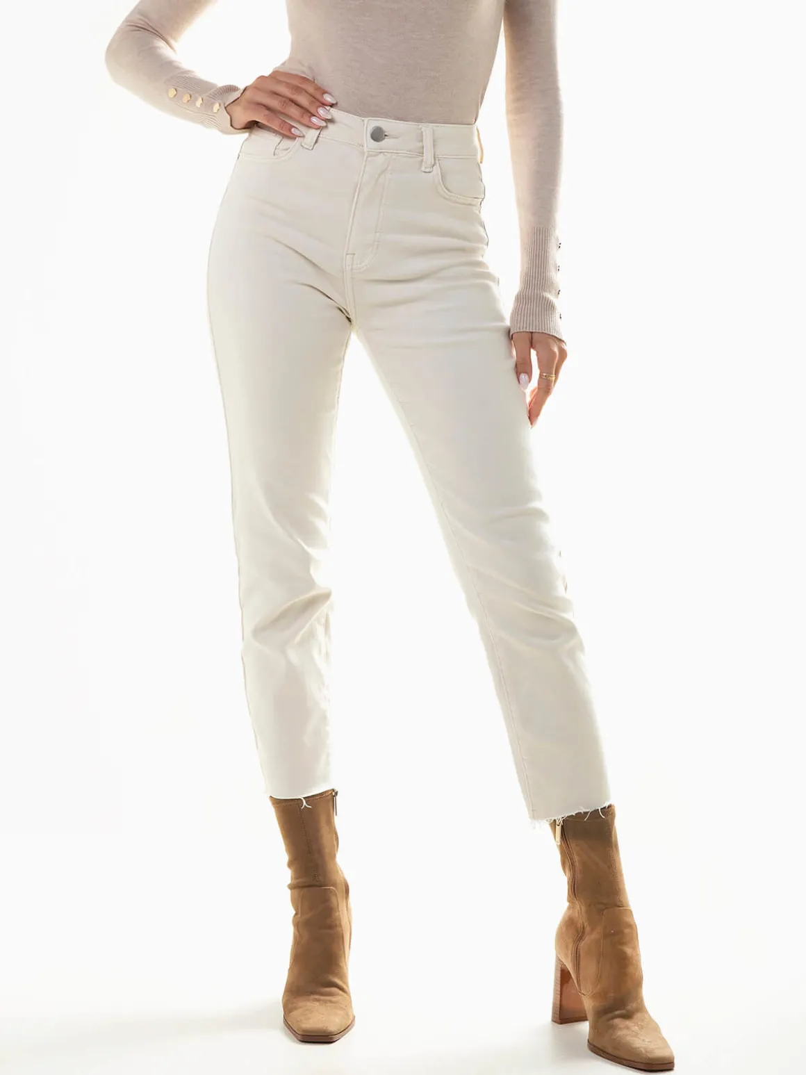 Mom jeans bege base desfiada