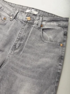 Mom jeans cinza com dobra