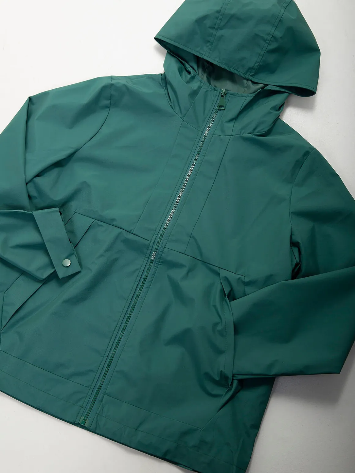 Parka com capuz e elástico