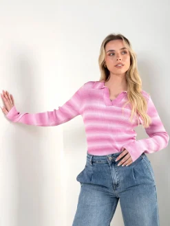 Polo malha canelada ás riscas