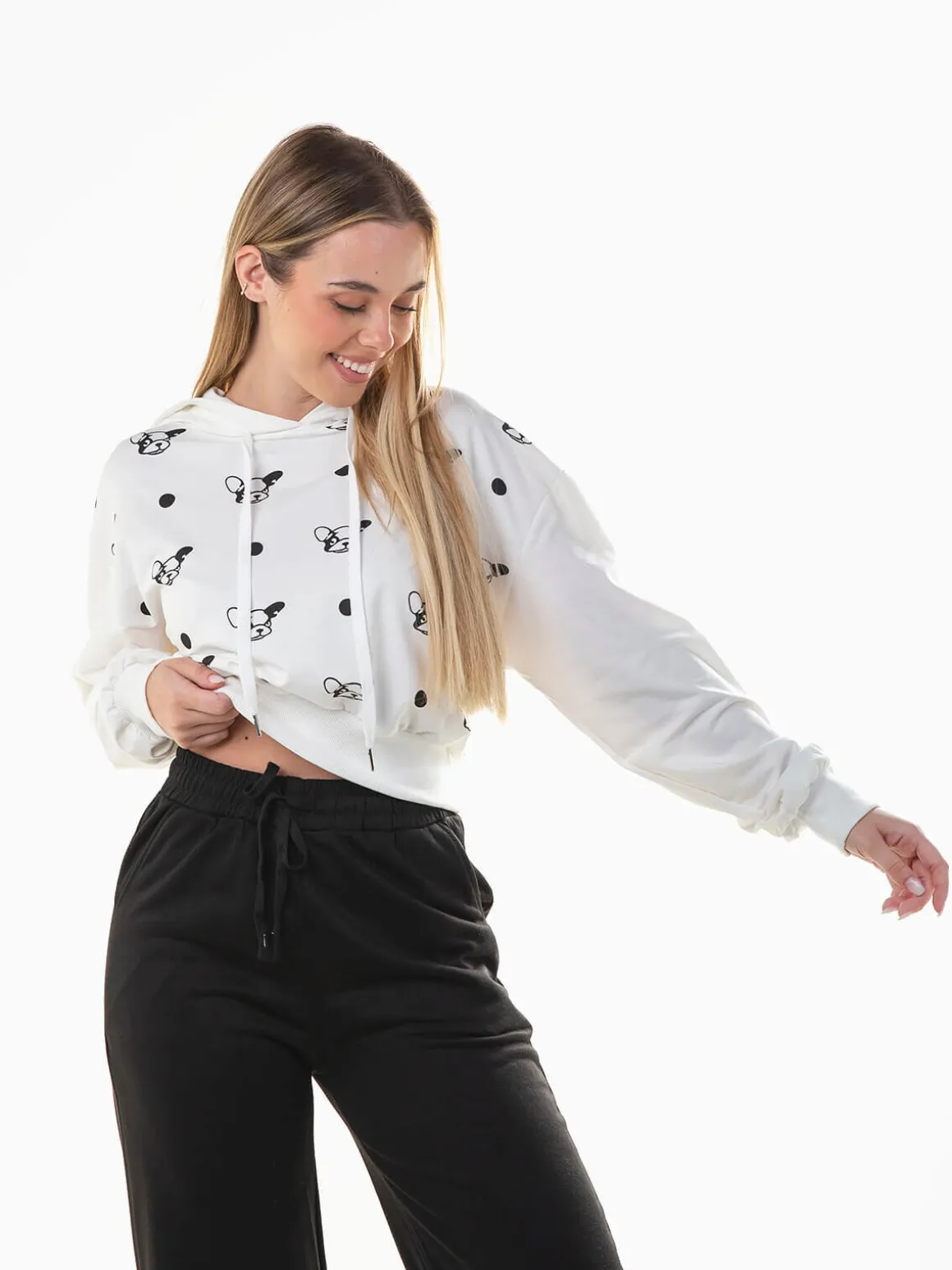 Sweatshirt capuz curta com estampado