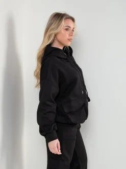 Sweatshirt com capuz e relevo