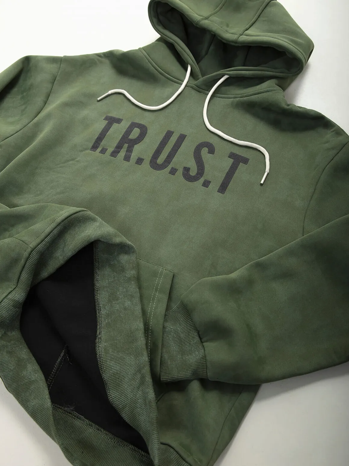 Sweatshirt com capuz efeito manchado