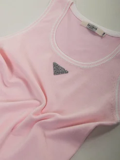 Top malha com detalhe brilhante