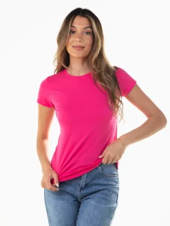 T-shirt básica manga curta