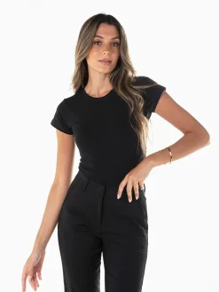 T-shirt básica manga curta