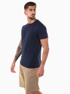 T-shirt básica manga curta