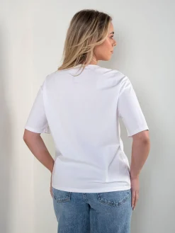 T-shirt manga curta com aplicações